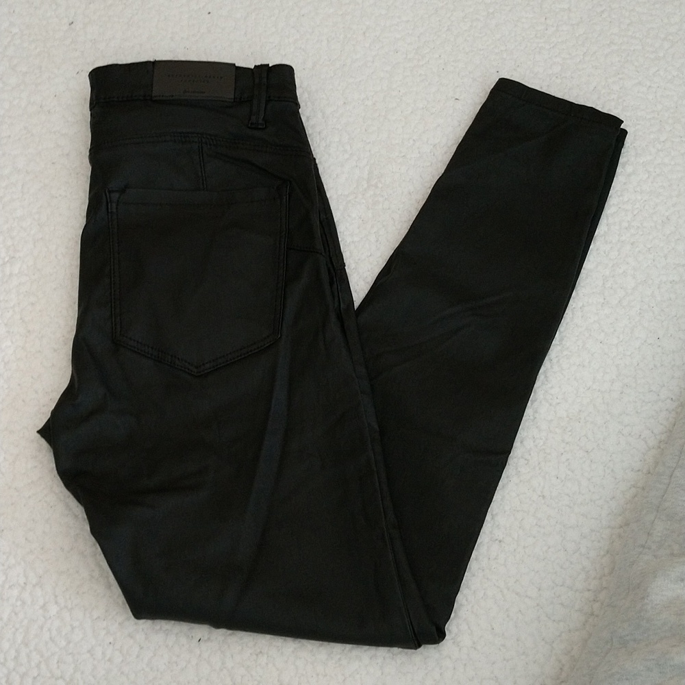Stradivarius Faux Leather Skinny Jeans Size 6
